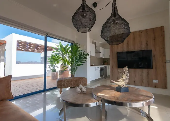 Maday By Villalia פלאיה בלנקה